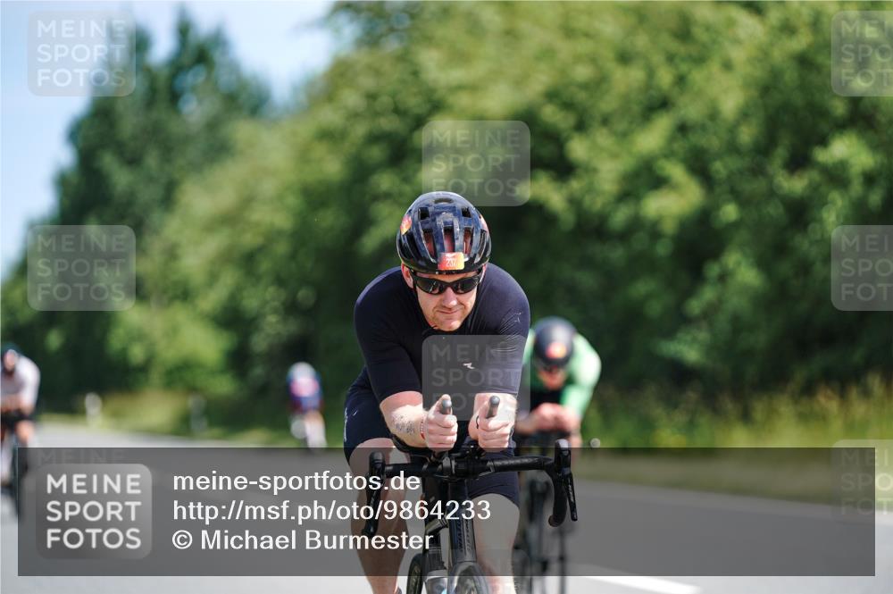 21.06.2026 - Viking Triathlon Michael Burmester http://msf.ph/oto/9864233 21.06.2026 11:46:54 Radfahren 119, 122, 169, 237, 241, 280, 301, 315, 355, 365, 426, 459, 462, 552, 565, 619, 655 meine-sportfotos.de