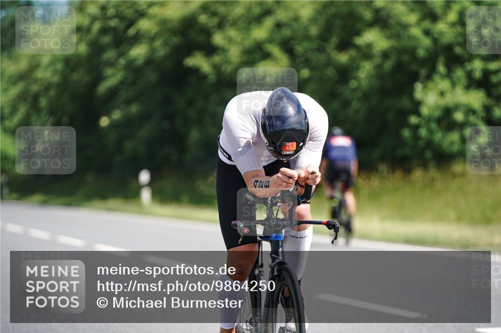 21.06.2026 - Viking Triathlon Michael Burmester http://msf.ph/oto/9864250 21.06.2026 11:46:57 Radfahren 119, 122, 169, 237, 241, 280, 301, 315, 355, 365, 426, 459, 462, 552, 565, 619, 655 meine-sportfotos.de