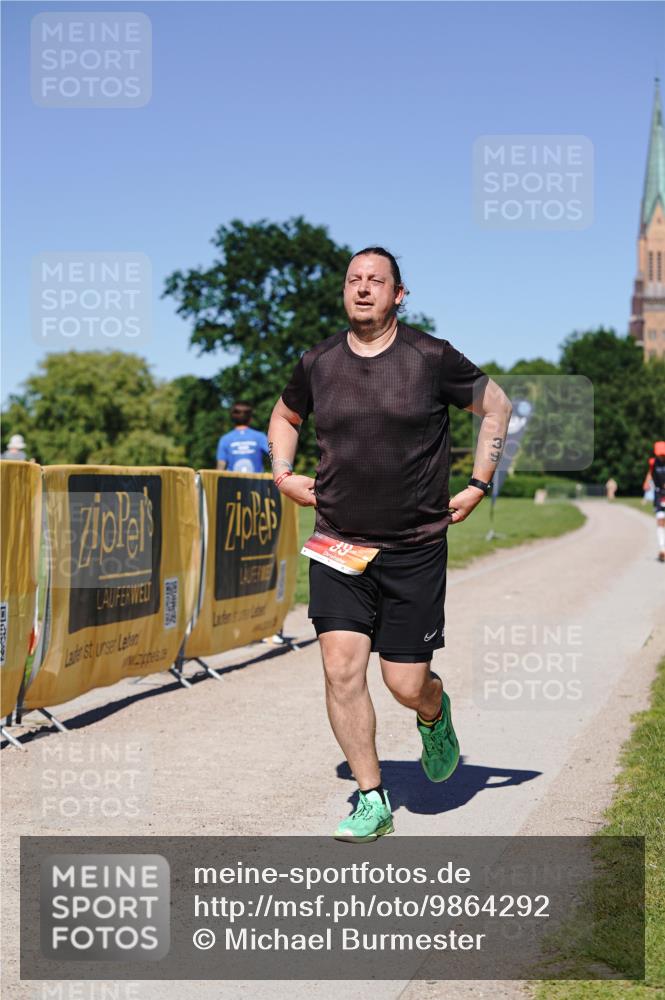 21.06.2026 - Viking Triathlon Michael Burmester http://msf.ph/oto/9864292 21.06.2026 16:39:34 Laufen 39, 70 meine-sportfotos.de