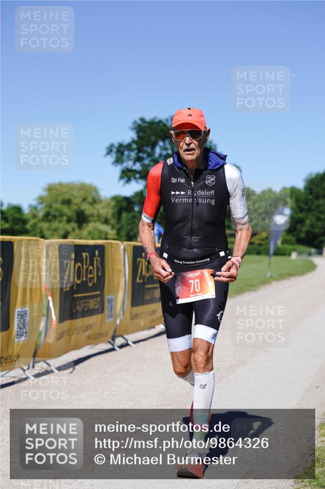 21.06.2026 - Viking Triathlon Michael Burmester http://msf.ph/oto/9864326 21.06.2026 16:39:42 Laufen 70 meine-sportfotos.de