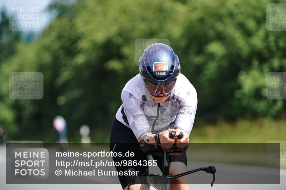 21.06.2026 - Viking Triathlon Michael Burmester http://msf.ph/oto/9864365 21.06.2026 11:48:01 Radfahren 37, 185, 189, 378, 427, 474, 559, 601, 651 meine-sportfotos.de