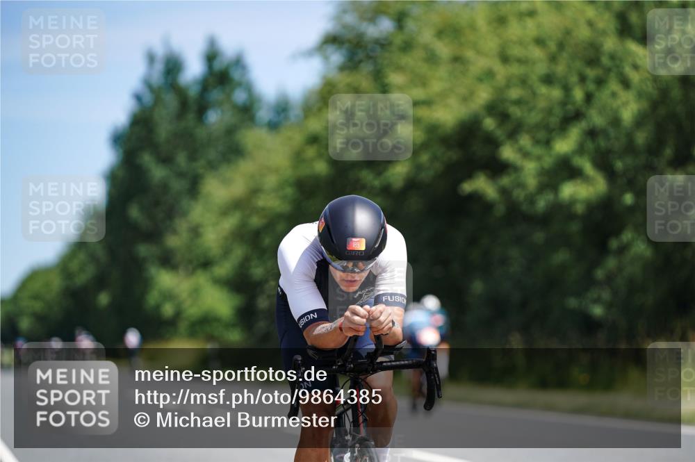 21.06.2026 - Viking Triathlon Michael Burmester http://msf.ph/oto/9864385 21.06.2026 11:48:09 Radfahren 34, 37, 45, 97, 125, 150, 189, 197, 303, 327, 340, 427, 474, 553, 559, 601, 622, 651, 663, 665 meine-sportfotos.de