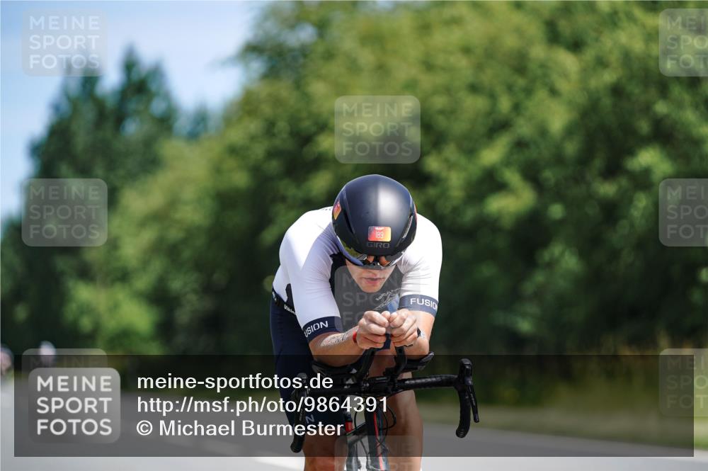 21.06.2026 - Viking Triathlon Michael Burmester http://msf.ph/oto/9864391 21.06.2026 11:48:09 Radfahren 34, 37, 45, 97, 125, 150, 189, 197, 303, 327, 340, 427, 474, 553, 559, 601, 622, 651, 663, 665 meine-sportfotos.de