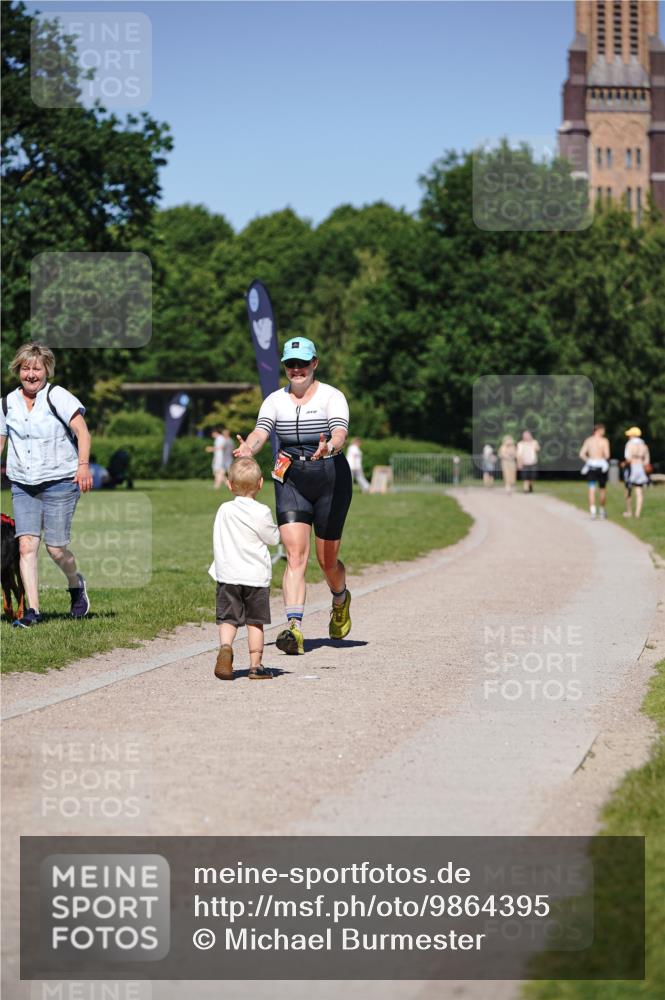 21.06.2026 - Viking Triathlon Michael Burmester http://msf.ph/oto/9864395 21.06.2026 16:41:16 Laufen 434 meine-sportfotos.de