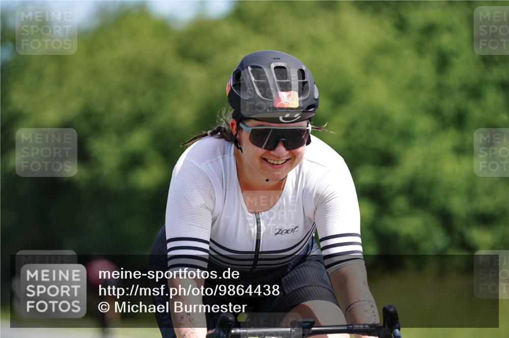 21.06.2026 - Viking Triathlon Michael Burmester http://msf.ph/oto/9864438 21.06.2026 11:48:32 Radfahren 34, 45, 125, 125, 150, 150, 188, 197, 250, 250, 283, 291, 303, 327, 340, 434, 485, 553, 553, 616, 616, 622, 622, 651, 652, 663, 665, 669 meine-sportfotos.de