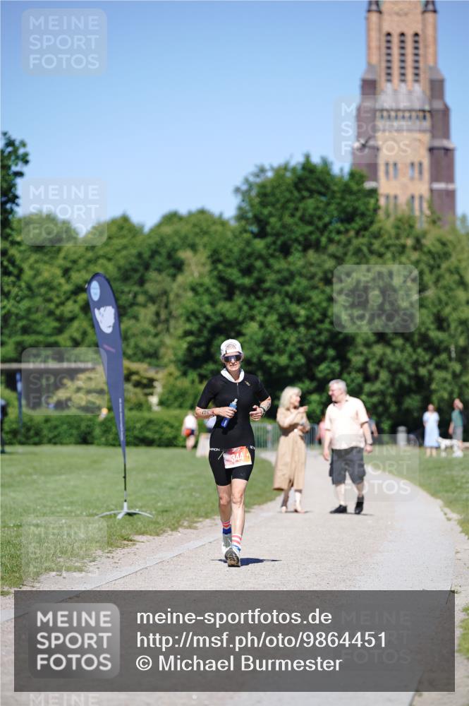 21.06.2026 - Viking Triathlon Michael Burmester http://msf.ph/oto/9864451 21.06.2026 16:42:56 Laufen 344 meine-sportfotos.de