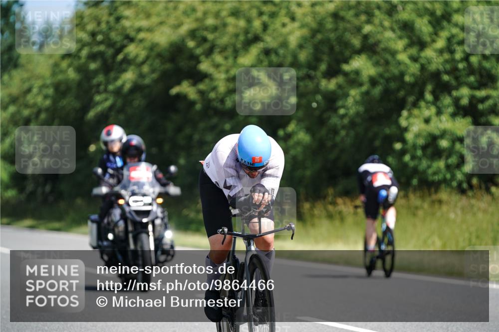 21.06.2026 - Viking Triathlon Michael Burmester http://msf.ph/oto/9864466 21.06.2026 11:48:41 Radfahren 125, 150, 250, 250, 283, 291, 305, 434, 553, 616, 616, 622, 669 meine-sportfotos.de