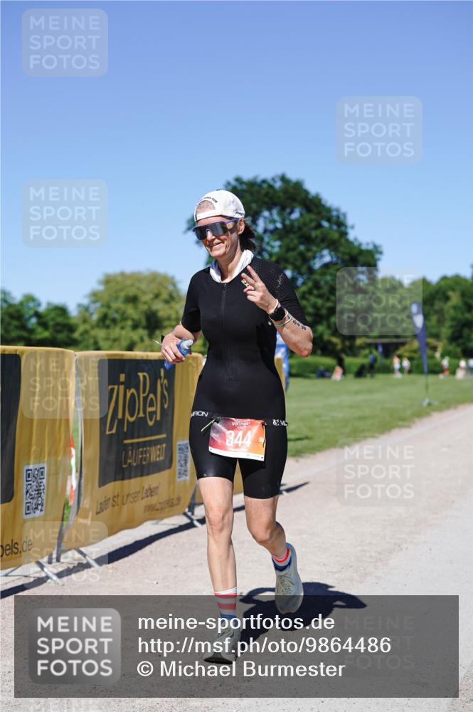 21.06.2026 - Viking Triathlon Michael Burmester http://msf.ph/oto/9864486 21.06.2026 16:43:04 Laufen 344 meine-sportfotos.de