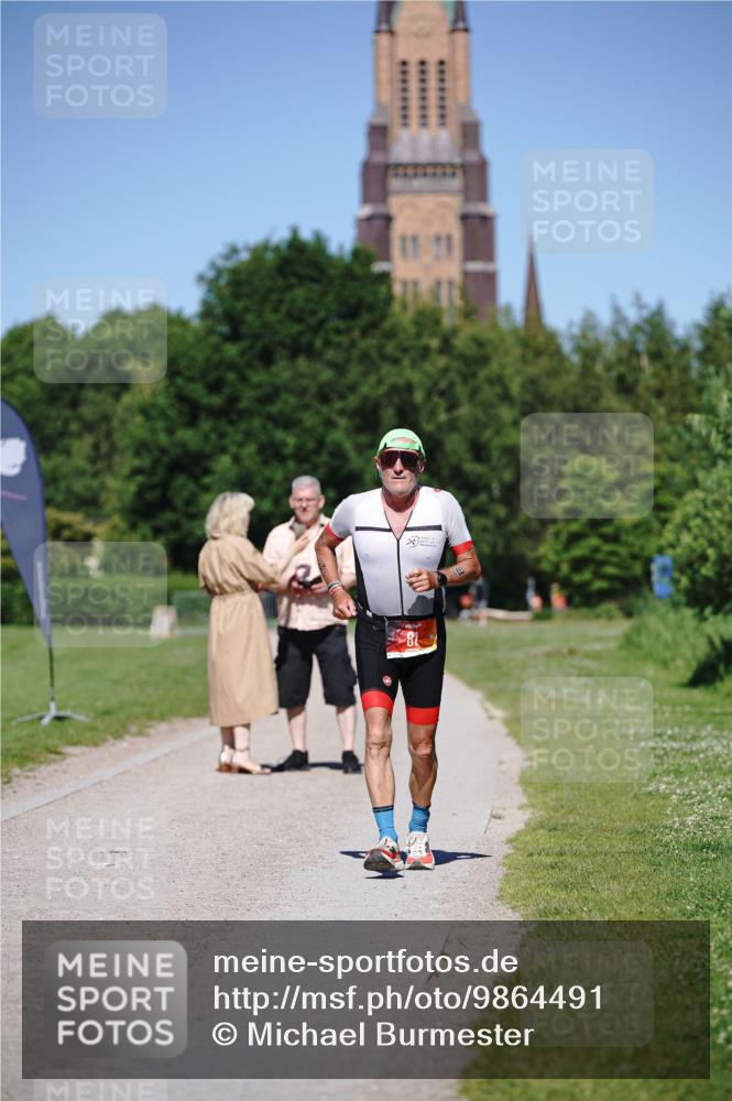 21.06.2026 - Viking Triathlon Michael Burmester http://msf.ph/oto/9864491 21.06.2026 16:43:44 Laufen 81 meine-sportfotos.de