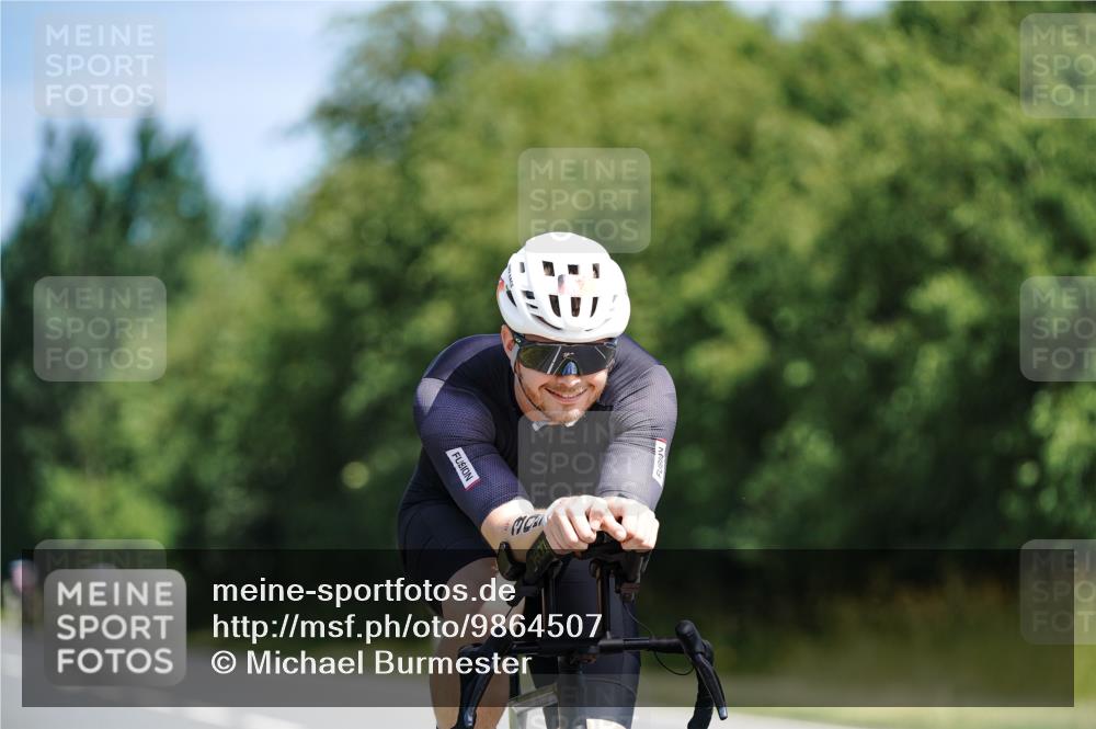 21.06.2026 - Viking Triathlon Michael Burmester http://msf.ph/oto/9864507 21.06.2026 11:48:51 Radfahren 167, 250, 283, 291, 305, 307, 433, 473, 616 meine-sportfotos.de