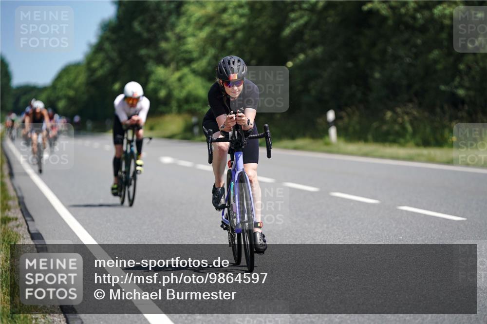 21.06.2026 - Viking Triathlon Michael Burmester http://msf.ph/oto/9864597 21.06.2026 11:49:35 Radfahren 9, 38, 40, 156, 168, 175, 207, 224, 254, 471, 489, 498, 629 meine-sportfotos.de