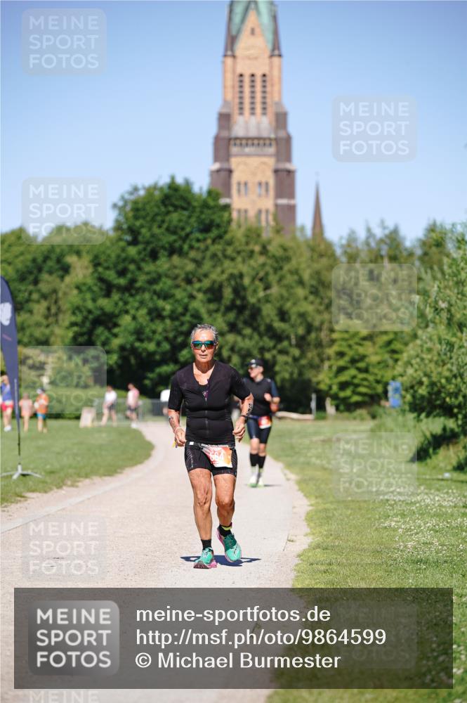 21.06.2026 - Viking Triathlon Michael Burmester http://msf.ph/oto/9864599 21.06.2026 16:46:12 Laufen 564 meine-sportfotos.de