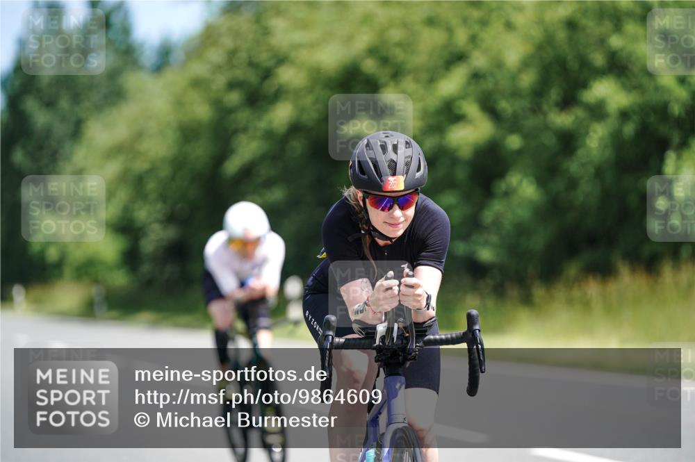 21.06.2026 - Viking Triathlon Michael Burmester http://msf.ph/oto/9864609 21.06.2026 11:49:36 Radfahren 9, 38, 40, 156, 168, 175, 207, 224, 254, 471, 489, 498, 629 meine-sportfotos.de