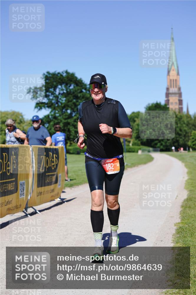 21.06.2026 - Viking Triathlon Michael Burmester http://msf.ph/oto/9864639 21.06.2026 16:46:25 Laufen 182 meine-sportfotos.de