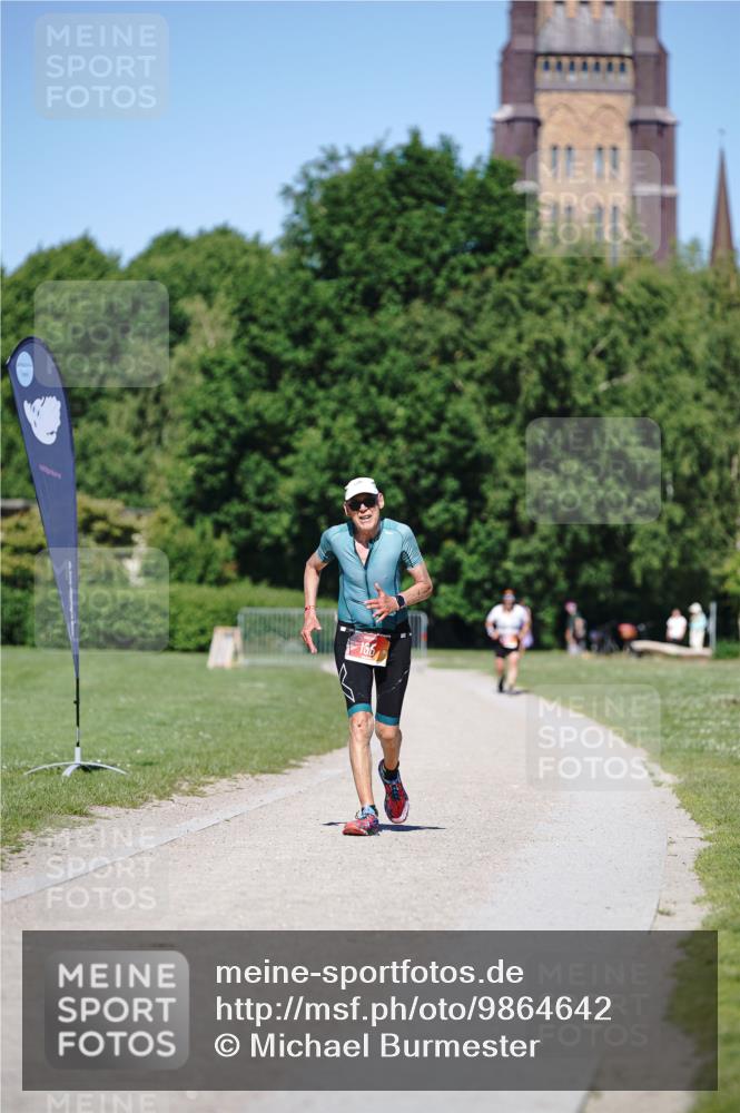 21.06.2026 - Viking Triathlon Michael Burmester http://msf.ph/oto/9864642 21.06.2026 16:47:26 Laufen 135 meine-sportfotos.de
