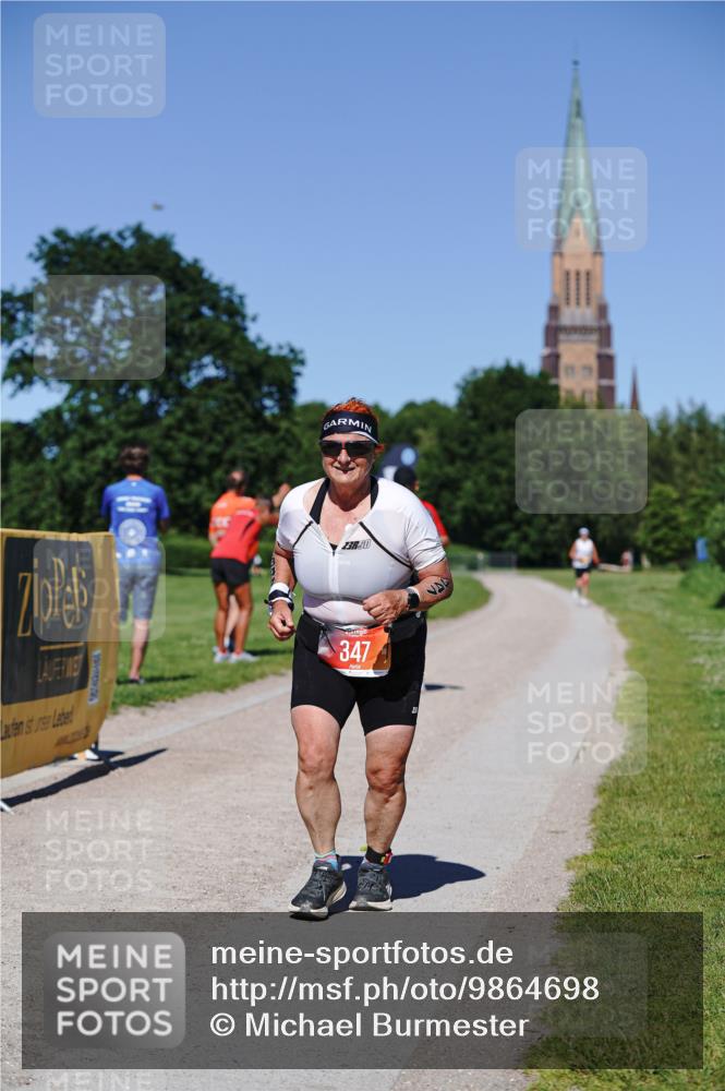 21.06.2026 - Viking Triathlon Michael Burmester http://msf.ph/oto/9864698 21.06.2026 16:48:05 Laufen 347, 443 meine-sportfotos.de