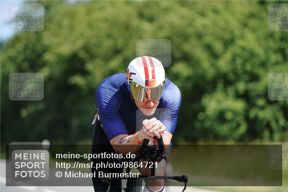 21.06.2026 - Viking Triathlon Michael Burmester http://msf.ph/oto/9864721 21.06.2026 11:50:09 Radfahren 40, 76, 93, 152, 156, 218, 244, 272, 297, 297, 300, 333, 493, 519, 614, 614, 633, 633 meine-sportfotos.de