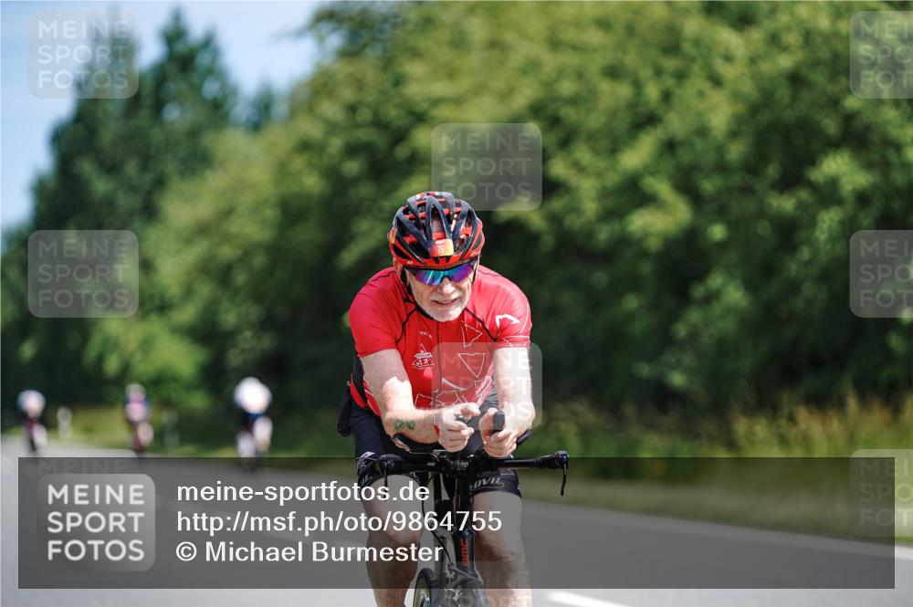 21.06.2026 - Viking Triathlon Michael Burmester http://msf.ph/oto/9864755 21.06.2026 11:50:19 Radfahren 33, 76, 92, 107, 151, 152, 244, 272, 297, 300, 351, 414, 519, 557, 574, 614, 633, 641 meine-sportfotos.de