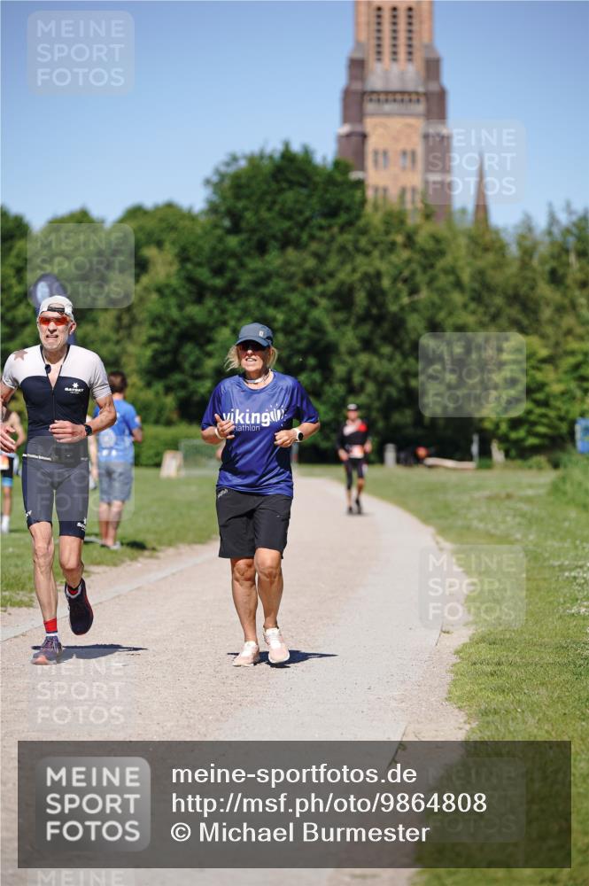 21.06.2026 - Viking Triathlon Michael Burmester http://msf.ph/oto/9864808 21.06.2026 16:49:13 Laufen 133 meine-sportfotos.de
