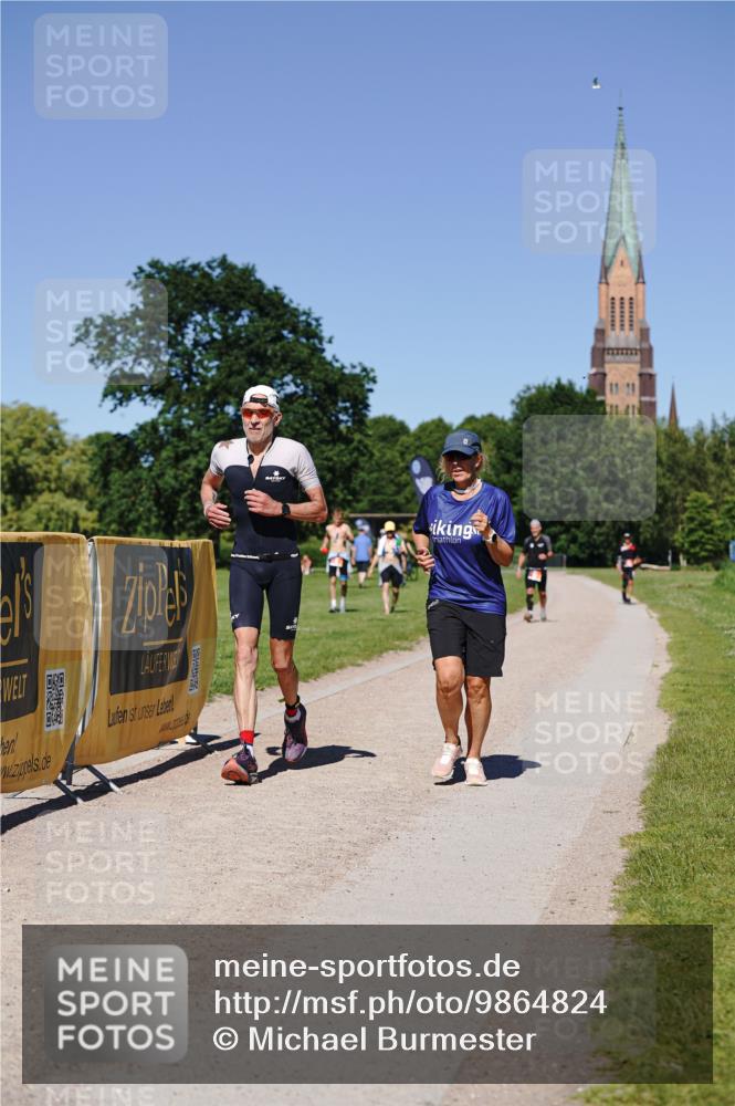 21.06.2026 - Viking Triathlon Michael Burmester http://msf.ph/oto/9864824 21.06.2026 16:49:16 Laufen 133 meine-sportfotos.de