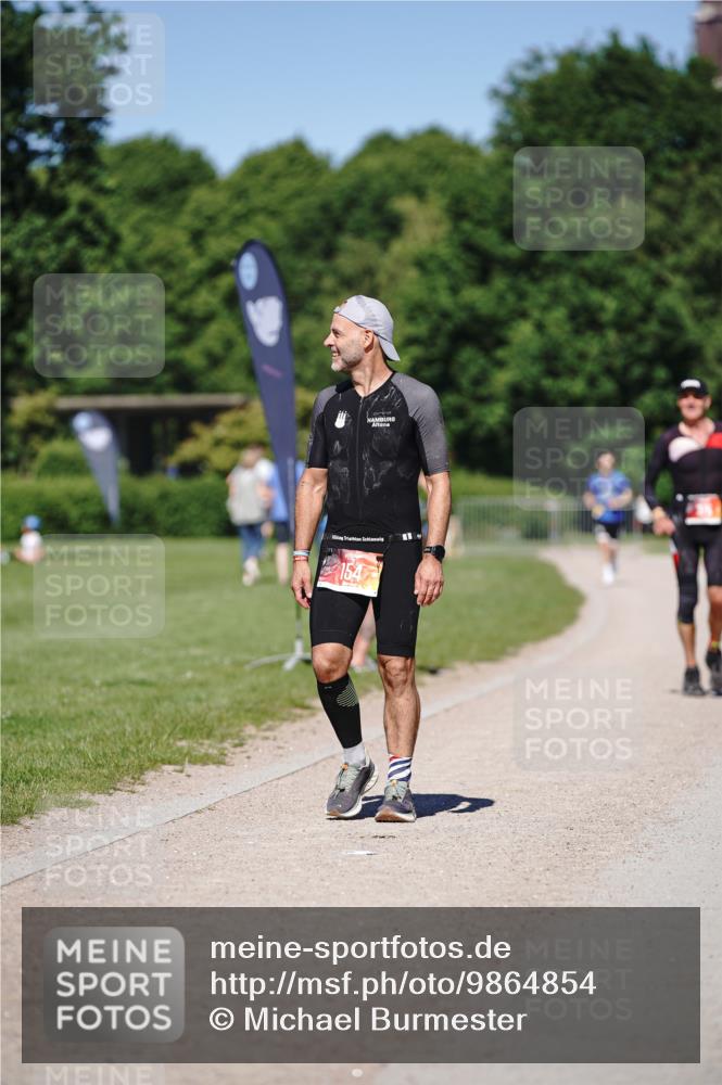 21.06.2026 - Viking Triathlon Michael Burmester http://msf.ph/oto/9864854 21.06.2026 16:49:26 Laufen 154 meine-sportfotos.de