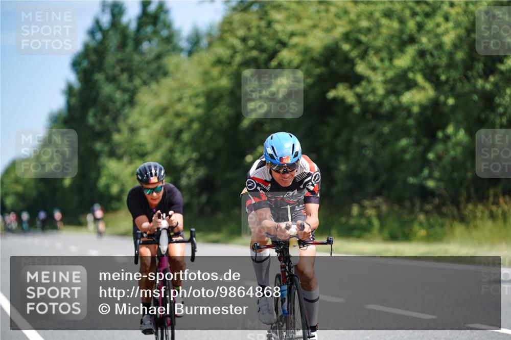 21.06.2026 - Viking Triathlon Michael Burmester http://msf.ph/oto/9864868 21.06.2026 11:51:09 Radfahren 69, 85, 106, 153, 193, 274, 403, 413, 497, 502, 521, 564, 590, 647 meine-sportfotos.de
