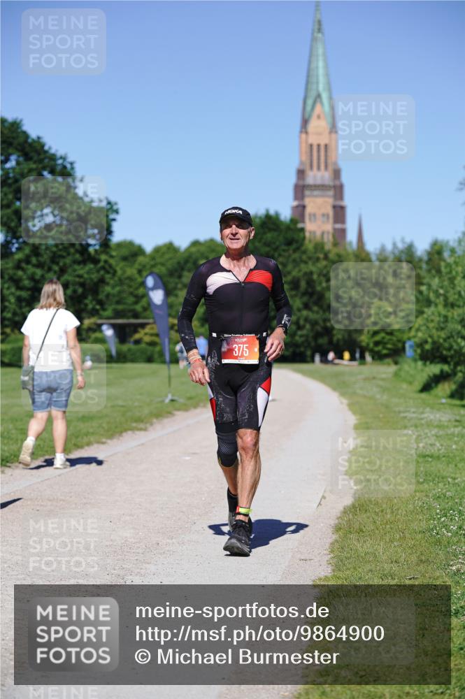 21.06.2026 - Viking Triathlon Michael Burmester http://msf.ph/oto/9864900 21.06.2026 16:49:37 Laufen 154, 375, 631 meine-sportfotos.de