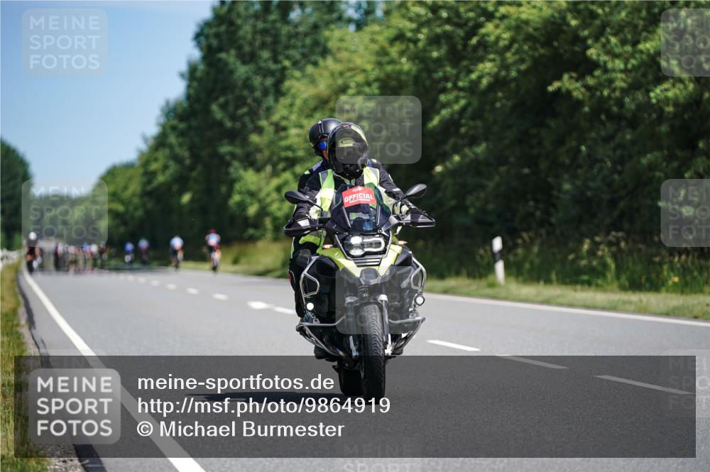 21.06.2026 - Viking Triathlon Michael Burmester http://msf.ph/oto/9864919 21.06.2026 11:51:45 Radfahren 80, 325, 359, 377, 491, 566, 626 meine-sportfotos.de
