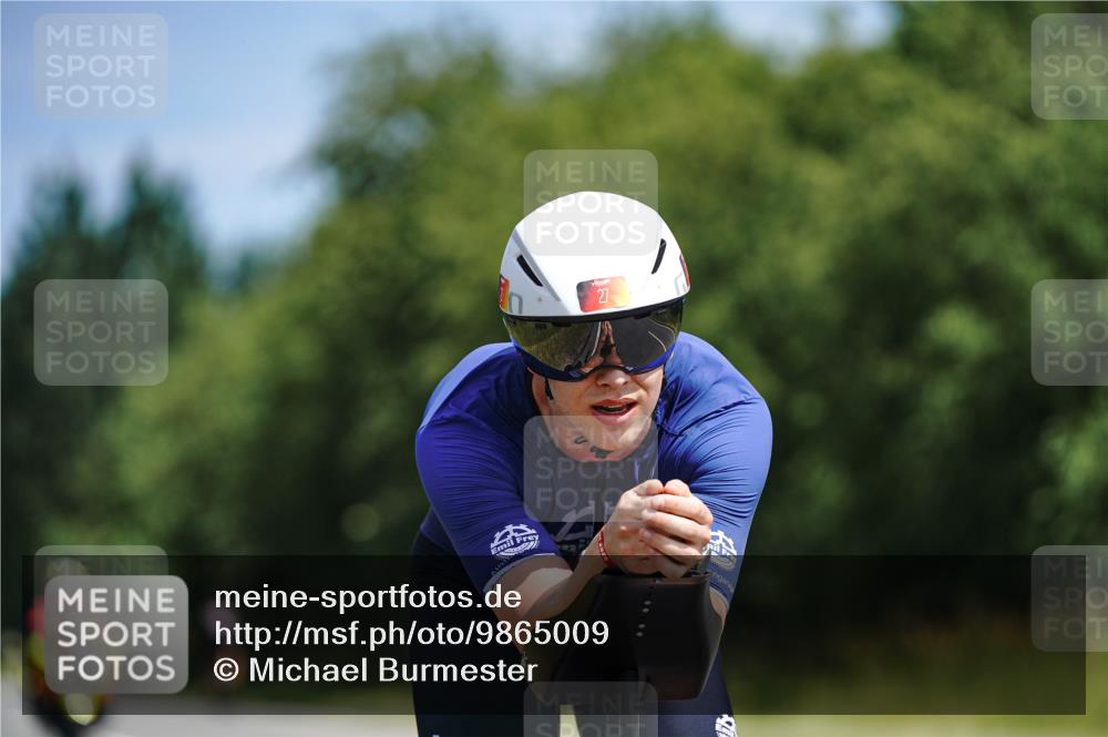 21.06.2026 - Viking Triathlon Michael Burmester http://msf.ph/oto/9865009 21.06.2026 11:52:37 Radfahren 27, 104, 109, 117, 135, 145, 180, 184, 233, 446, 452, 500, 515, 516, 520 meine-sportfotos.de