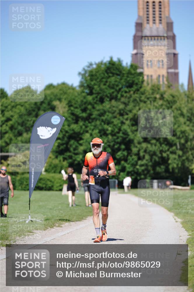 21.06.2026 - Viking Triathlon Michael Burmester http://msf.ph/oto/9865029 21.06.2026 16:52:38 Laufen 178 meine-sportfotos.de