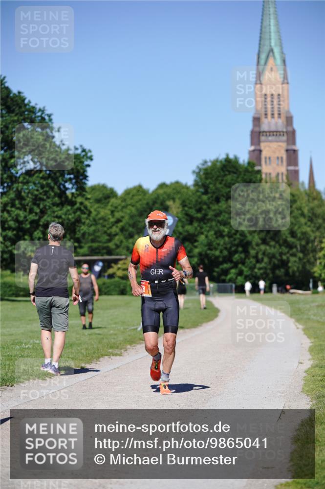 21.06.2026 - Viking Triathlon Michael Burmester http://msf.ph/oto/9865041 21.06.2026 16:52:43 Laufen 178 meine-sportfotos.de