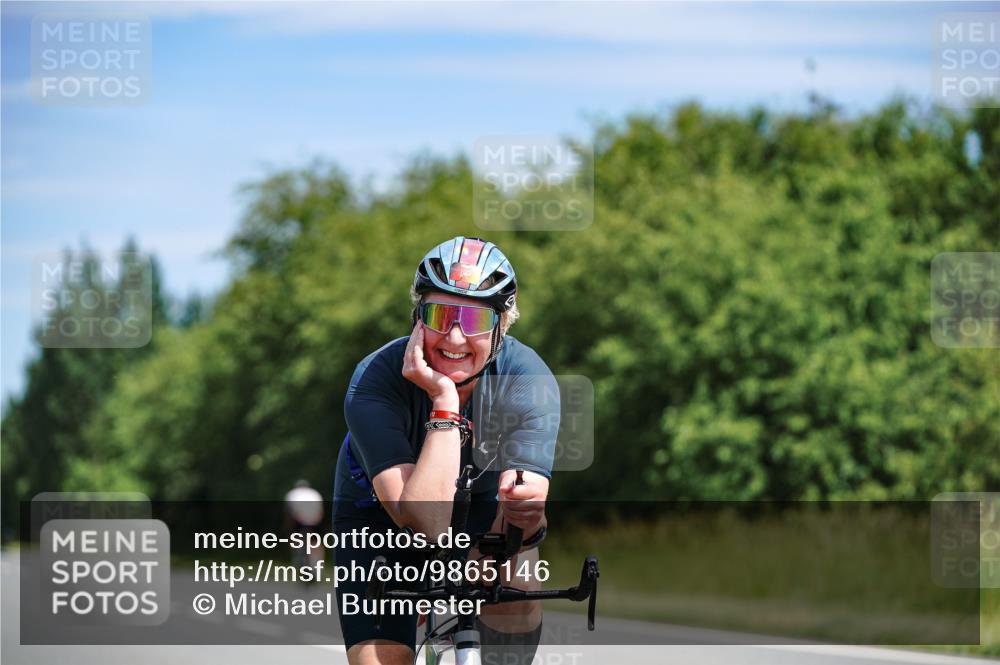 21.06.2026 - Viking Triathlon Michael Burmester http://msf.ph/oto/9865146 21.06.2026 11:53:11 Radfahren 160, 178, 182, 202, 202, 603 meine-sportfotos.de