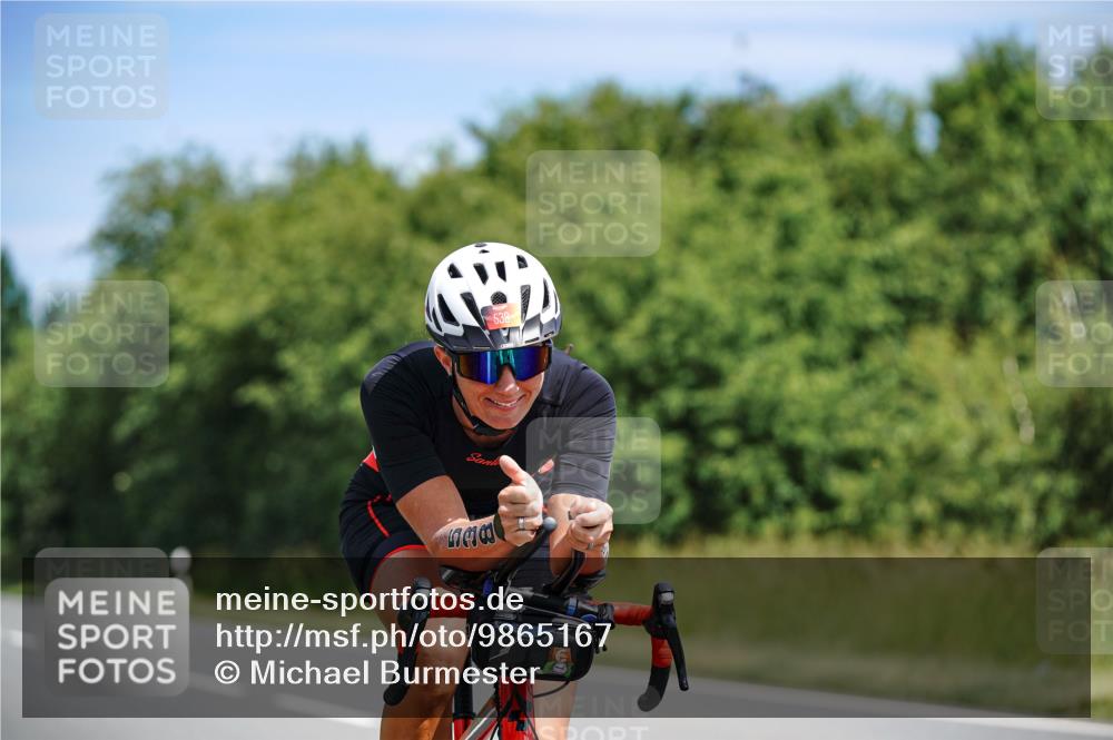 21.06.2026 - Viking Triathlon Michael Burmester http://msf.ph/oto/9865167 21.06.2026 11:53:31 Radfahren 1, 4, 59, 339, 400, 400, 538, 539 meine-sportfotos.de