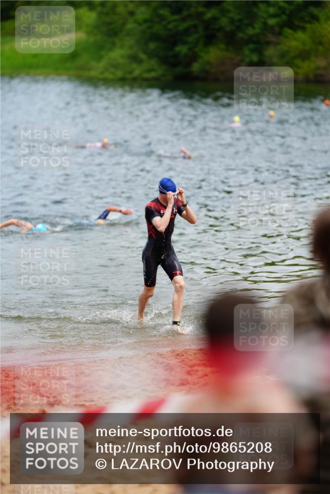 21.06.2026 - 29. Vierlanden-Triathlon LAZAROV Photography http://msf.ph/oto/9865208 21.06.2026 12:58:08 Schwimmen 1092 meine-sportfotos.de