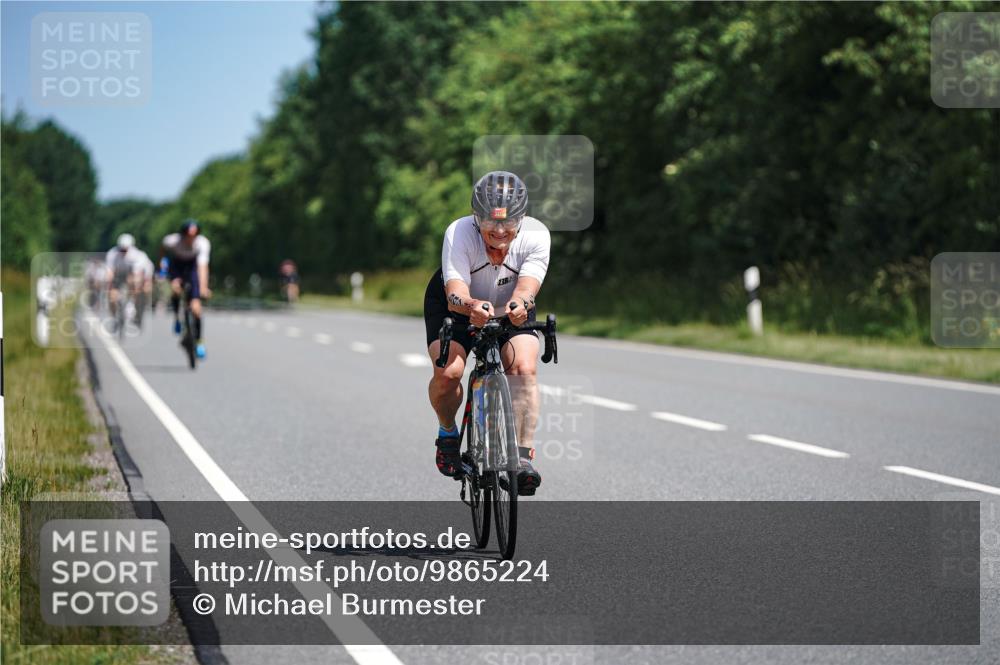 21.06.2026 - Viking Triathlon Michael Burmester http://msf.ph/oto/9865224 21.06.2026 11:54:10 Radfahren 62, 81, 143, 209, 231, 309, 347, 354, 424, 448, 454, 579, 662 meine-sportfotos.de