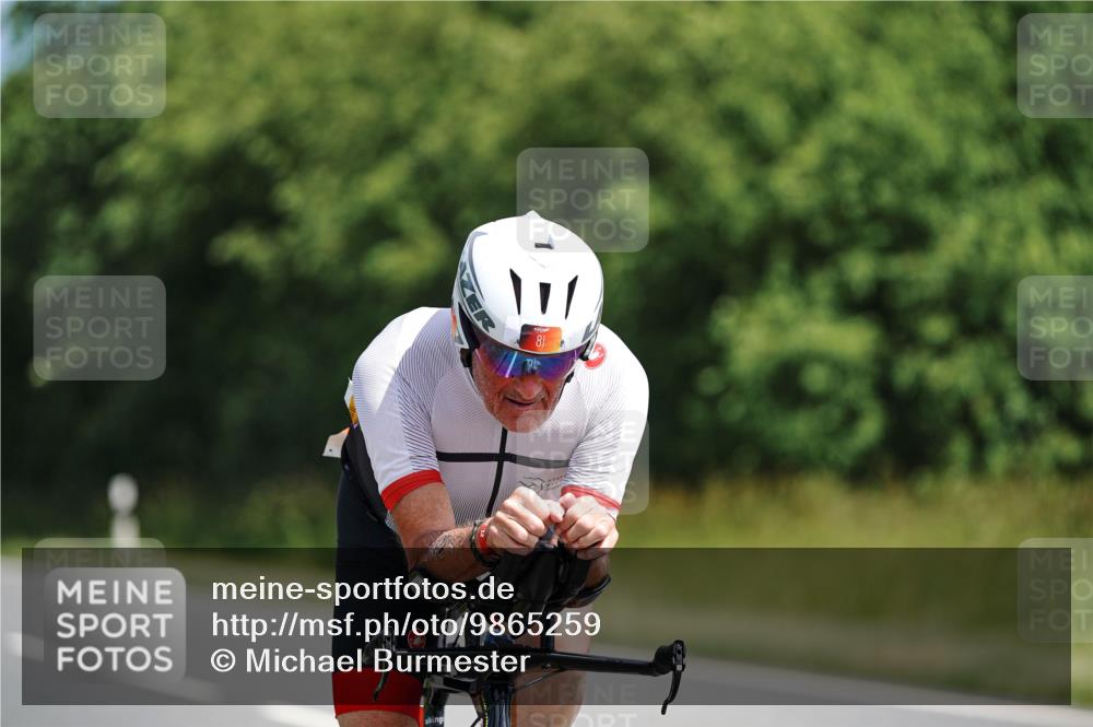 21.06.2026 - Viking Triathlon Michael Burmester http://msf.ph/oto/9865259 21.06.2026 11:54:22 Radfahren 81, 114, 209, 234, 243, 264, 265, 309, 347, 392, 417, 447, 530, 579, 627, 662, 662 meine-sportfotos.de
