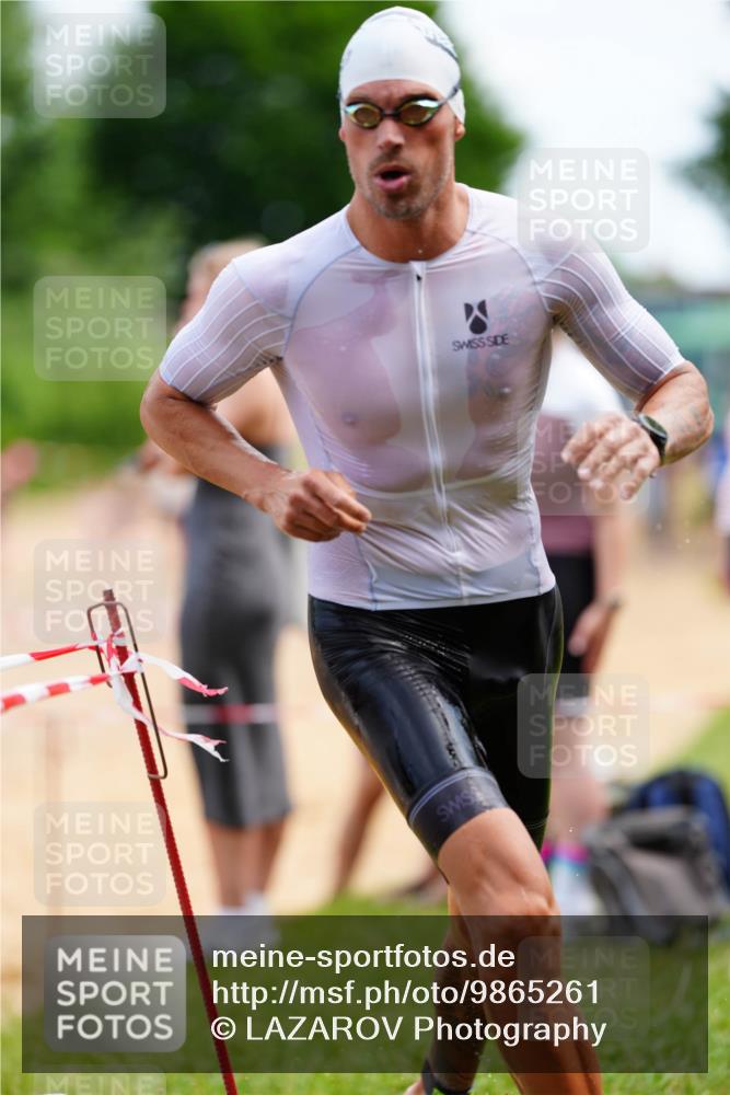21.06.2026 - 29. Vierlanden-Triathlon LAZAROV Photography http://msf.ph/oto/9865261 21.06.2026 12:59:05 Schwimmen 1023, 1030, 1035, 1051, 1067, 1068, 1071, 1081 meine-sportfotos.de