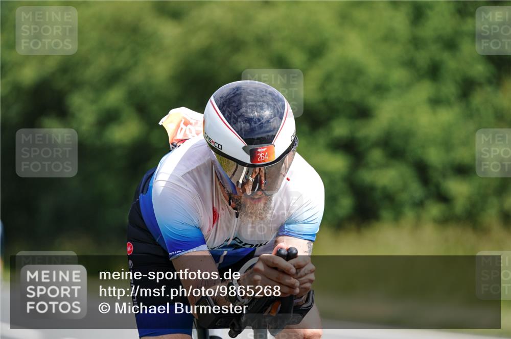 21.06.2026 - Viking Triathlon Michael Burmester http://msf.ph/oto/9865268 21.06.2026 11:54:32 Radfahren 2, 19, 81, 114, 234, 243, 264, 265, 392, 399, 417, 447, 530, 627, 662 meine-sportfotos.de