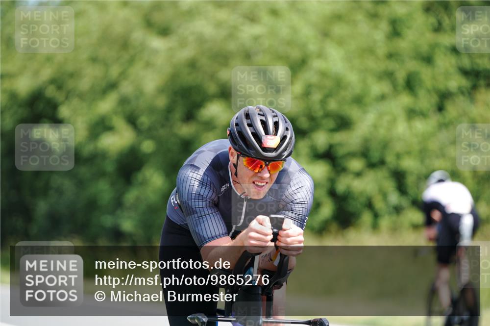 21.06.2026 - Viking Triathlon Michael Burmester http://msf.ph/oto/9865276 21.06.2026 11:54:35 Radfahren 2, 19, 114, 234, 243, 264, 265, 392, 399, 417, 447, 530, 627, 662 meine-sportfotos.de