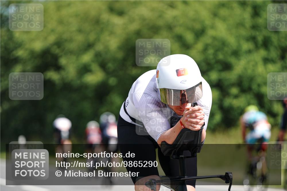 21.06.2026 - Viking Triathlon Michael Burmester http://msf.ph/oto/9865290 21.06.2026 11:54:37 Radfahren 2, 19, 114, 213, 234, 243, 264, 265, 345, 392, 399, 417, 447, 530, 627, 662 meine-sportfotos.de