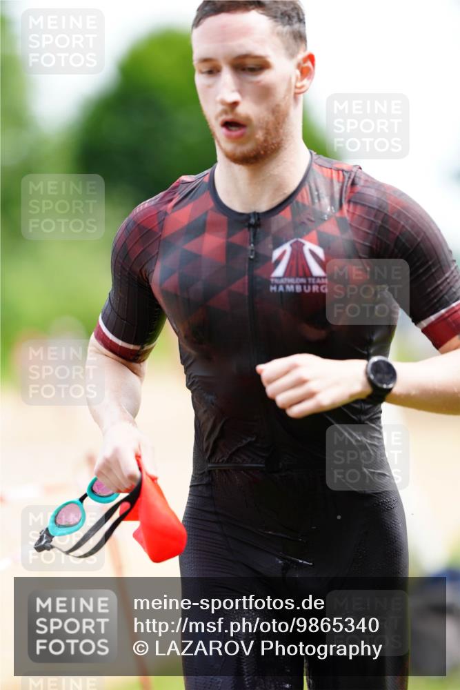 21.06.2026 - 29. Vierlanden-Triathlon LAZAROV Photography http://msf.ph/oto/9865340 21.06.2026 13:00:34 Schwimmen 1029, 1031, 1054, 1062, 1072, 1075, 1078, 1090 meine-sportfotos.de