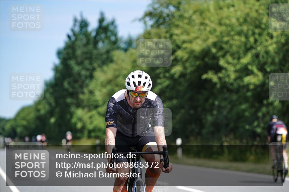 21.06.2026 - Viking Triathlon Michael Burmester http://msf.ph/oto/9865372 21.06.2026 11:56:41 Radfahren 177, 179, 258, 321, 329, 334, 401, 436, 470, 577, 602 meine-sportfotos.de