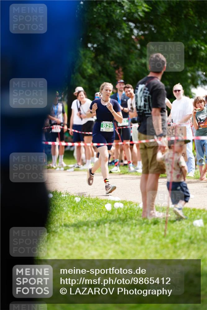 21.06.2026 - 29. Vierlanden-Triathlon LAZAROV Photography http://msf.ph/oto/9865412 21.06.2026 13:02:28 Schwimmen  meine-sportfotos.de