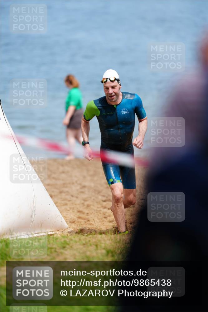 21.06.2026 - 29. Vierlanden-Triathlon LAZAROV Photography http://msf.ph/oto/9865438 21.06.2026 13:06:30 Schwimmen 1039 meine-sportfotos.de