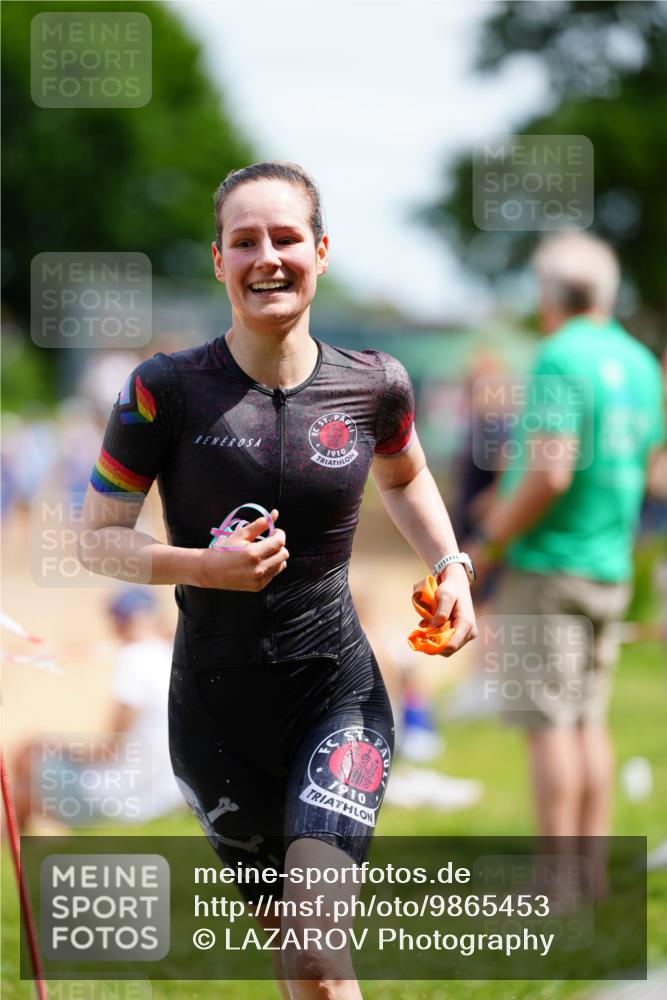 21.06.2026 - 29. Vierlanden-Triathlon LAZAROV Photography http://msf.ph/oto/9865453 21.06.2026 13:07:14 Schwimmen 1165 meine-sportfotos.de