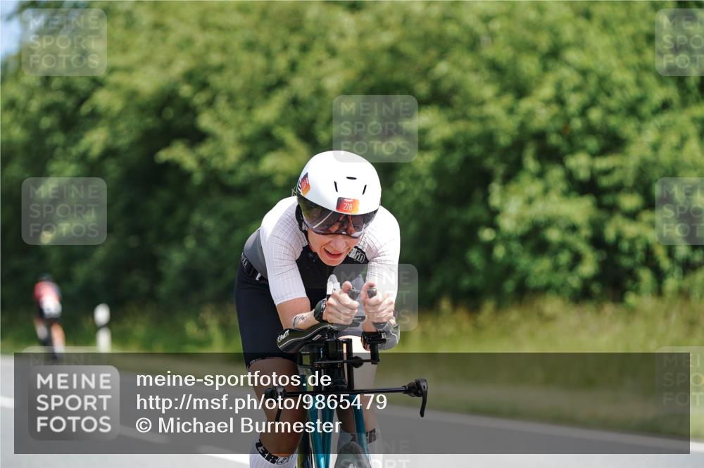 21.06.2026 - Viking Triathlon Michael Burmester http://msf.ph/oto/9865479 21.06.2026 11:58:42 Radfahren 31, 36, 105, 139, 164, 208, 230, 251, 278, 310, 330, 353, 358, 362, 371, 375, 466, 494, 551, 563, 635, 635 meine-sportfotos.de