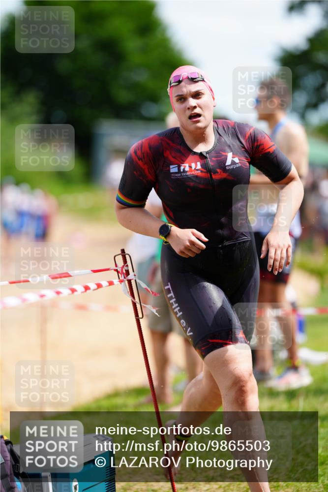 21.06.2026 - 29. Vierlanden-Triathlon LAZAROV Photography http://msf.ph/oto/9865503 21.06.2026 13:09:42 Schwimmen 1110, 1126, 1129, 1131, 1132, 1138, 1154 meine-sportfotos.de