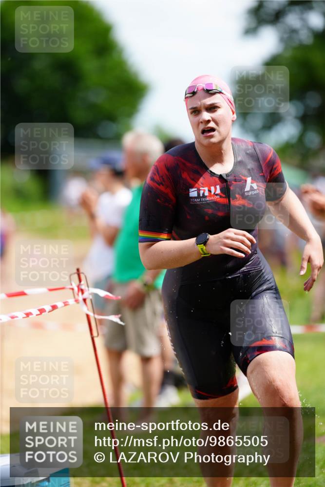 21.06.2026 - 29. Vierlanden-Triathlon LAZAROV Photography http://msf.ph/oto/9865505 21.06.2026 13:09:42 Schwimmen 1110, 1126, 1129, 1131, 1132, 1138, 1154 meine-sportfotos.de