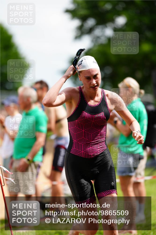 21.06.2026 - 29. Vierlanden-Triathlon LAZAROV Photography http://msf.ph/oto/9865509 21.06.2026 13:09:45 Schwimmen 1110, 1126, 1129, 1131, 1132, 1138, 1147, 1154 meine-sportfotos.de