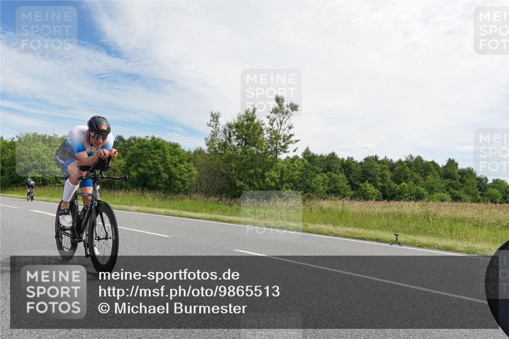 21.06.2026 - Viking Triathlon Michael Burmester http://msf.ph/oto/9865513 21.06.2026 11:08:39 Radfahren 143, 176, 234, 234, 279, 330, 441, 496 meine-sportfotos.de
